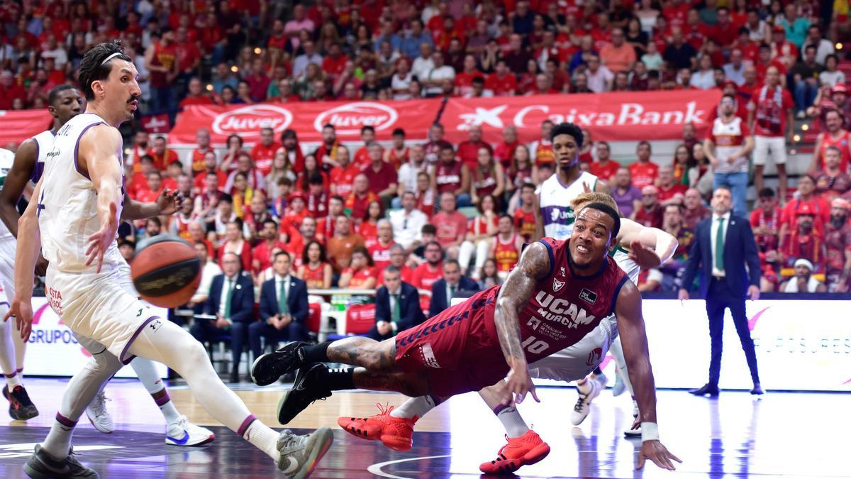 El Unicaja vuelve a jugar este lunes en Murcia.