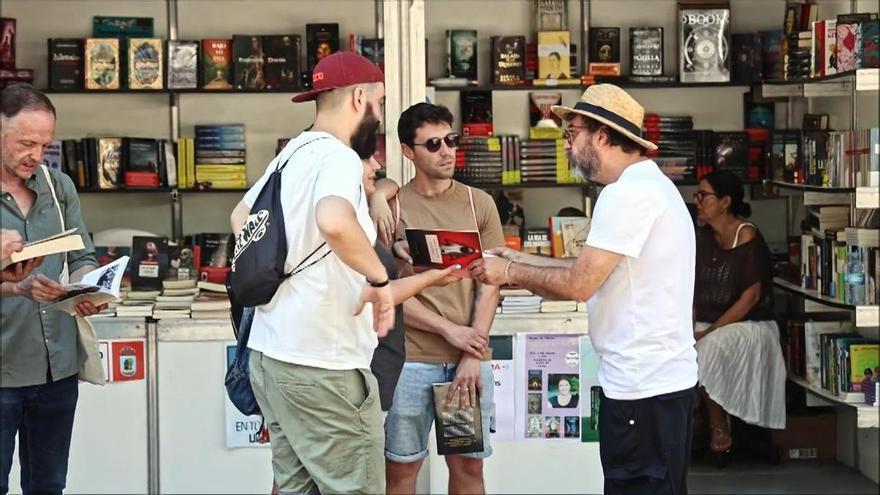 Cuentacuentos, novela negra y Pedro Feijoo en una jornada calurosa