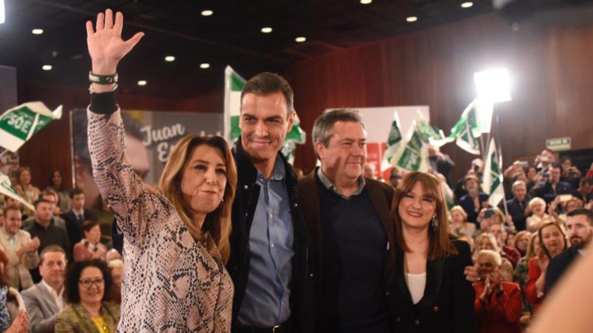 Susana Diaz y Pedro Sánchez, en Sevilla