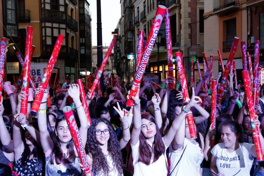 Los peñistas ponen el color en la iniciativa de Va