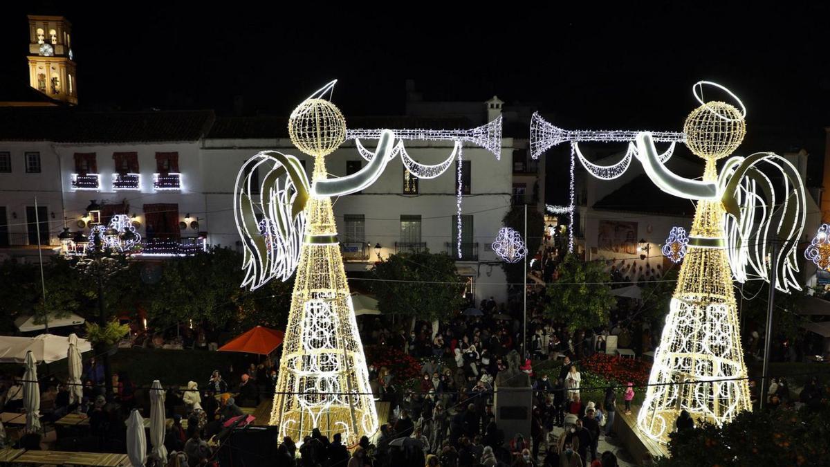 El encendido de las luces marca el inicio de la Navidad en la provincia de  Málaga - La Opinión de Málaga