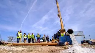 El Gobierno prohíbe a Alicante extraer agua de los acuíferos pero se lo permite a Murcia