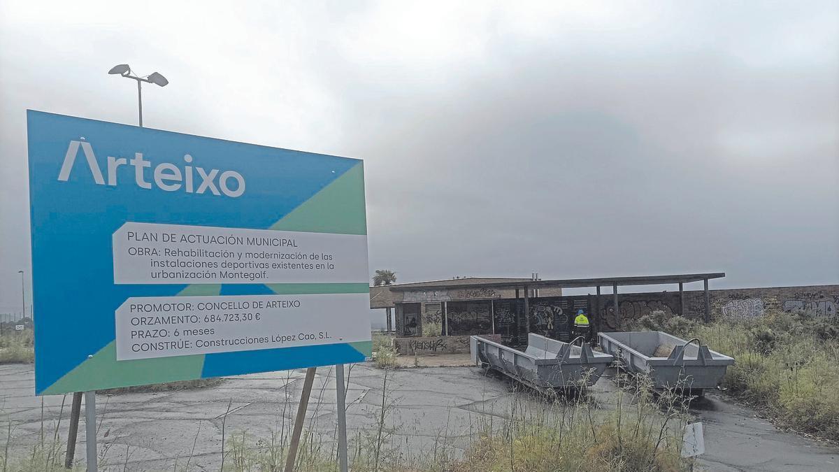 El cartel que anuncia el inicio de las obras en Montegolf