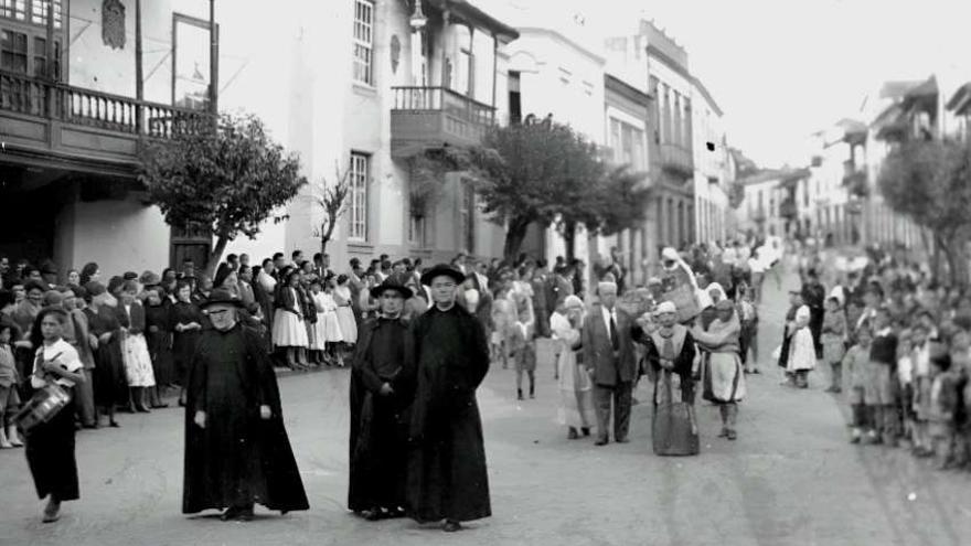 La cabalgata en Teror y su regalo