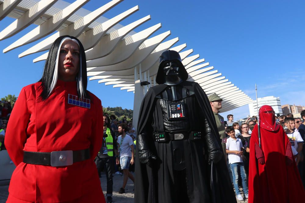 Tercer desfile de la Legión 501 por Málaga