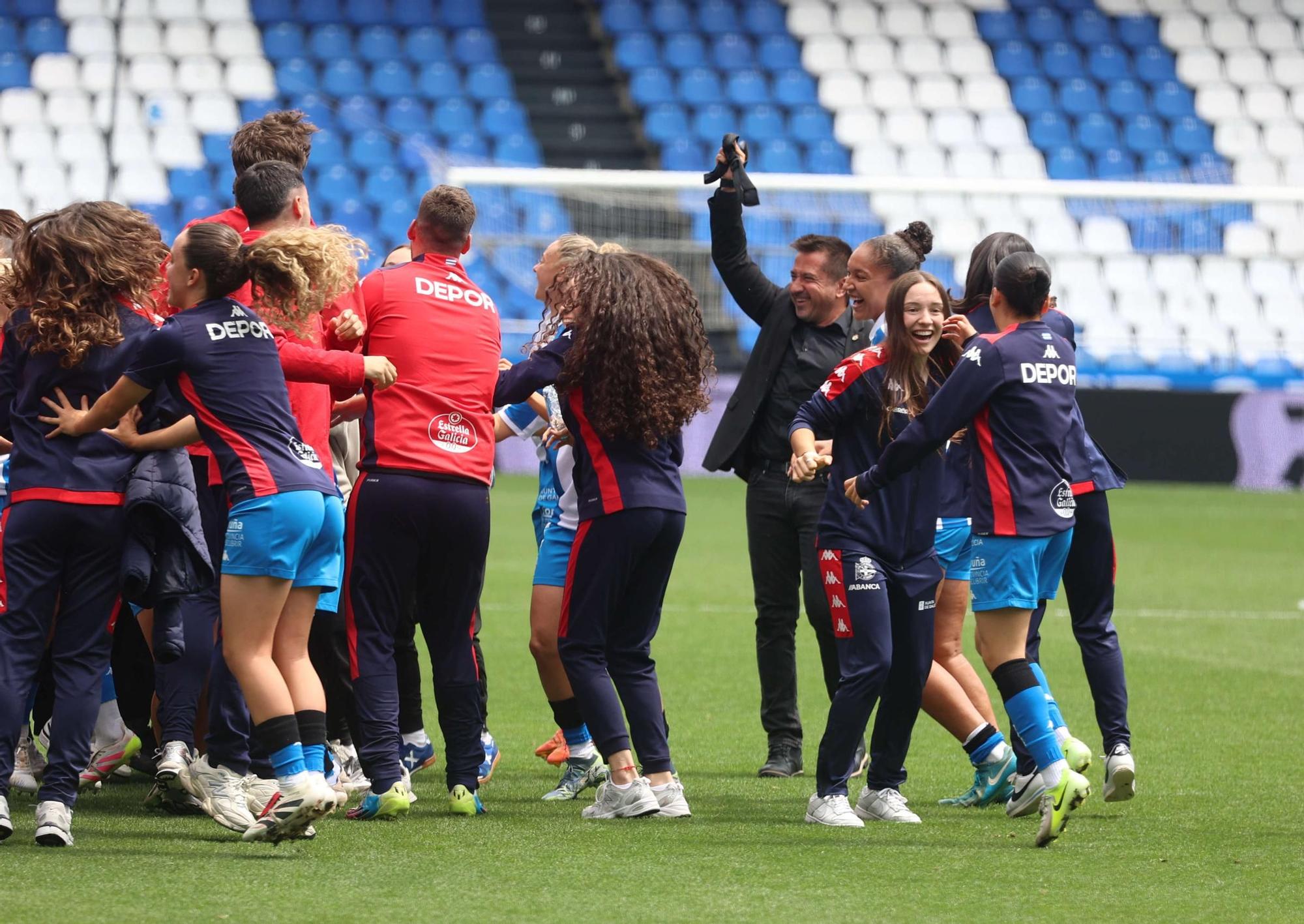 Dépor Abanca - Sevilla | Las imágenes de la celebración tras salvarse