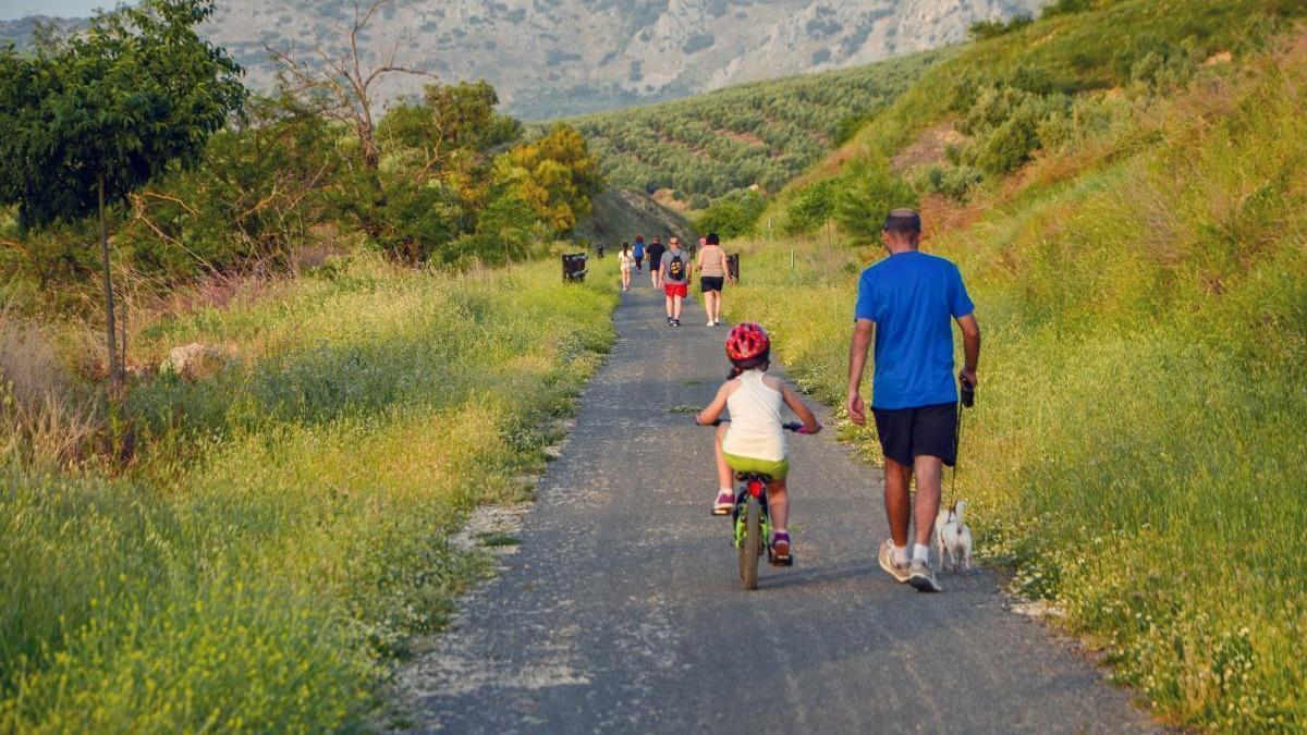 Ruiz anima a continuar promocionando el turismo rural de Córdoba