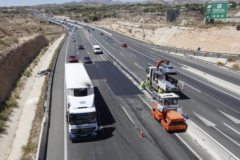 Reparan la autovía A-7 tras el aparatoso accidente