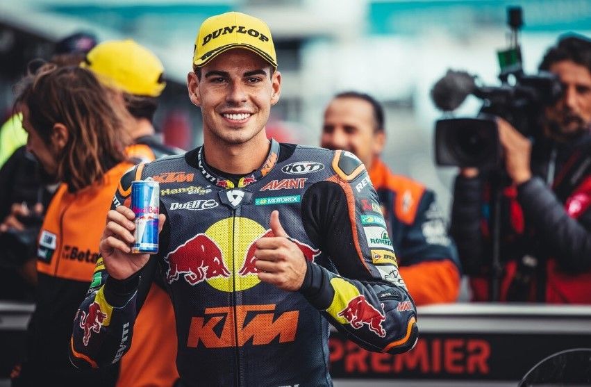 Augusto Fernández, campeón del mundo de Moto2