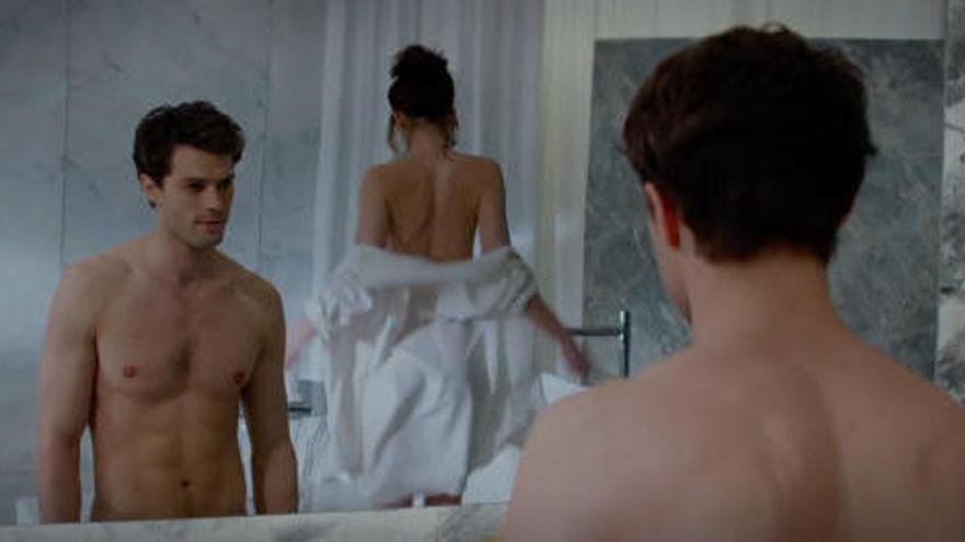 Jamie Dornan y Dakota Johnson protagonizan 50 sombras de Grey.