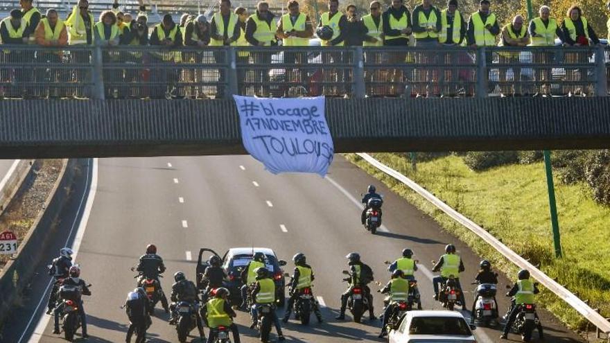 Protestas en Francia por la subida de los impuestos de los carburantes