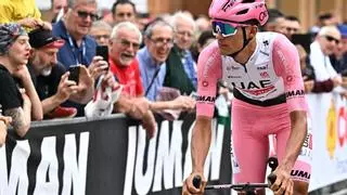 Del Toro muestra toda su fortaleza al frente del Giro