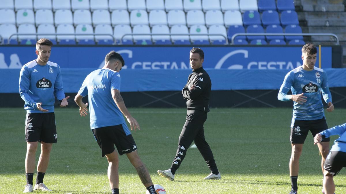 Borja Jiménez, durante un entrenamiento en Riazor.