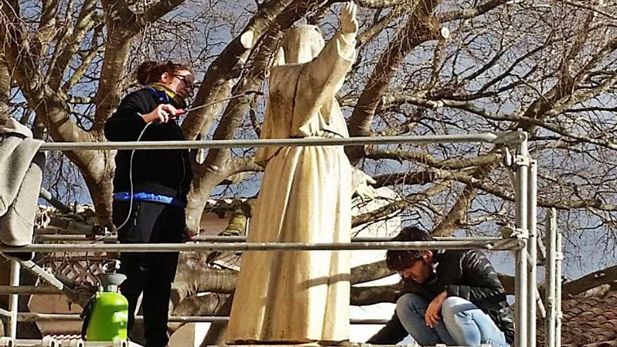 Restauración del monumento a la Beata de Sencelles