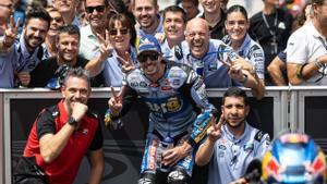 Con su victoria de hoy, en Malasia, Àlex Márquez ha convertido al equipo de Nadia Padovani en el mejor independiente del Mundial.ne T de h