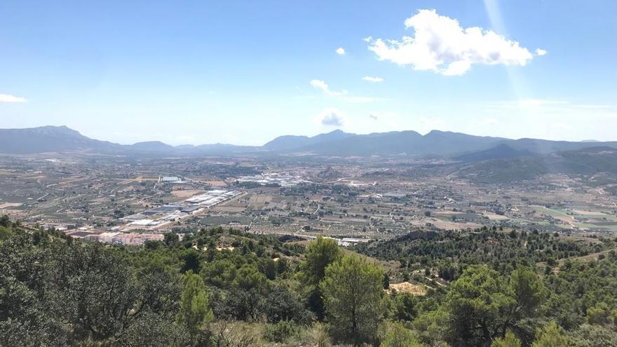 Vista panorámica de la Foia de Castalla desde el Reconco de Onil.