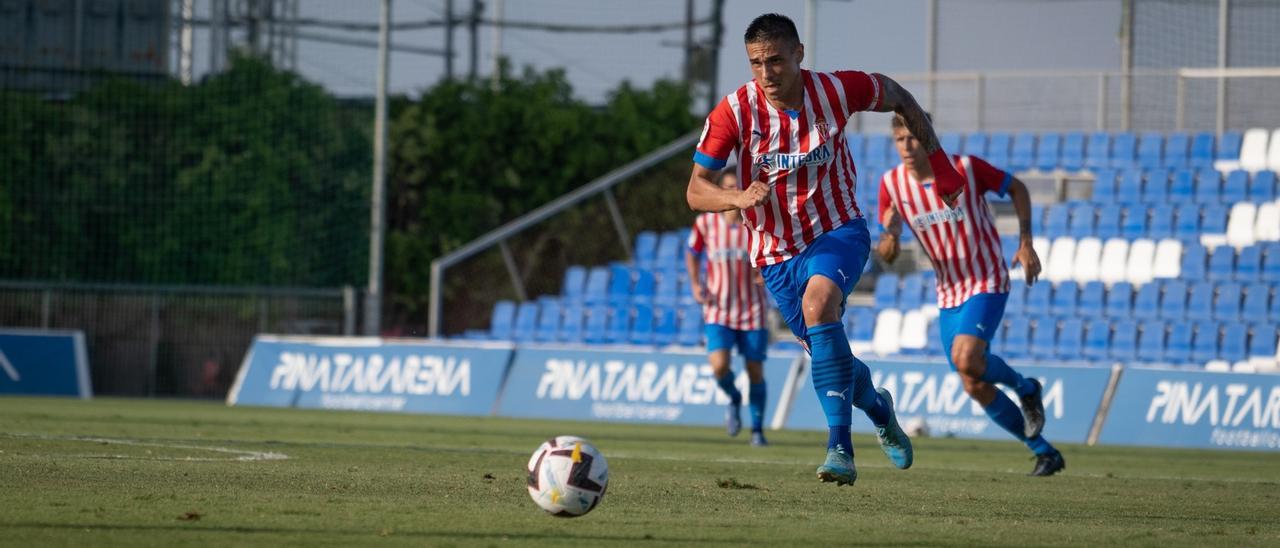 Djuka durante el partido del Sporting frente al Cartagena