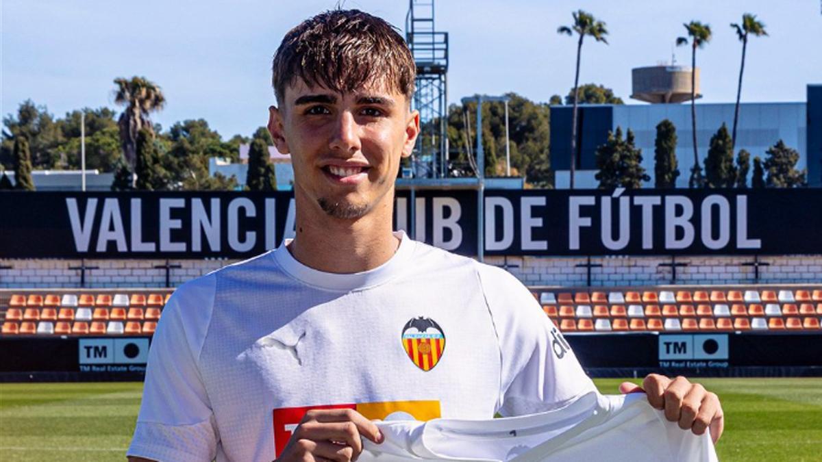 Rubén Torres, jugador de la cantera del Valencia CF