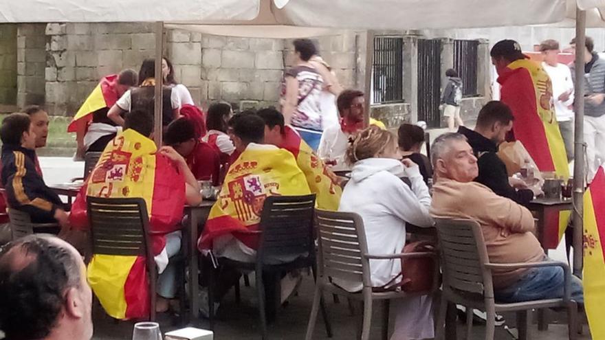 Pantallas en la calle y bares llenos en la final de la Eurocopa