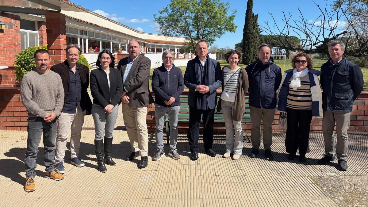 Visita institucional a la residència Les Acàcies