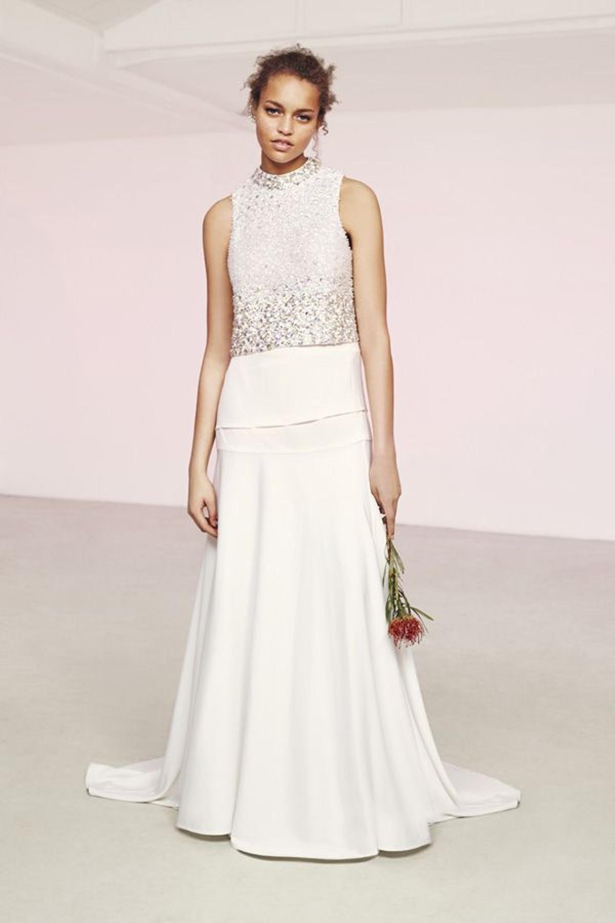 Colección bridal Asos 2016: vestido por capas con cuerpo de encaje