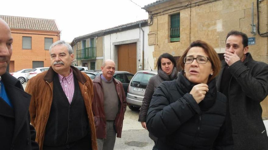 Mayte Martín Pozo llega a Corrales del Vino.