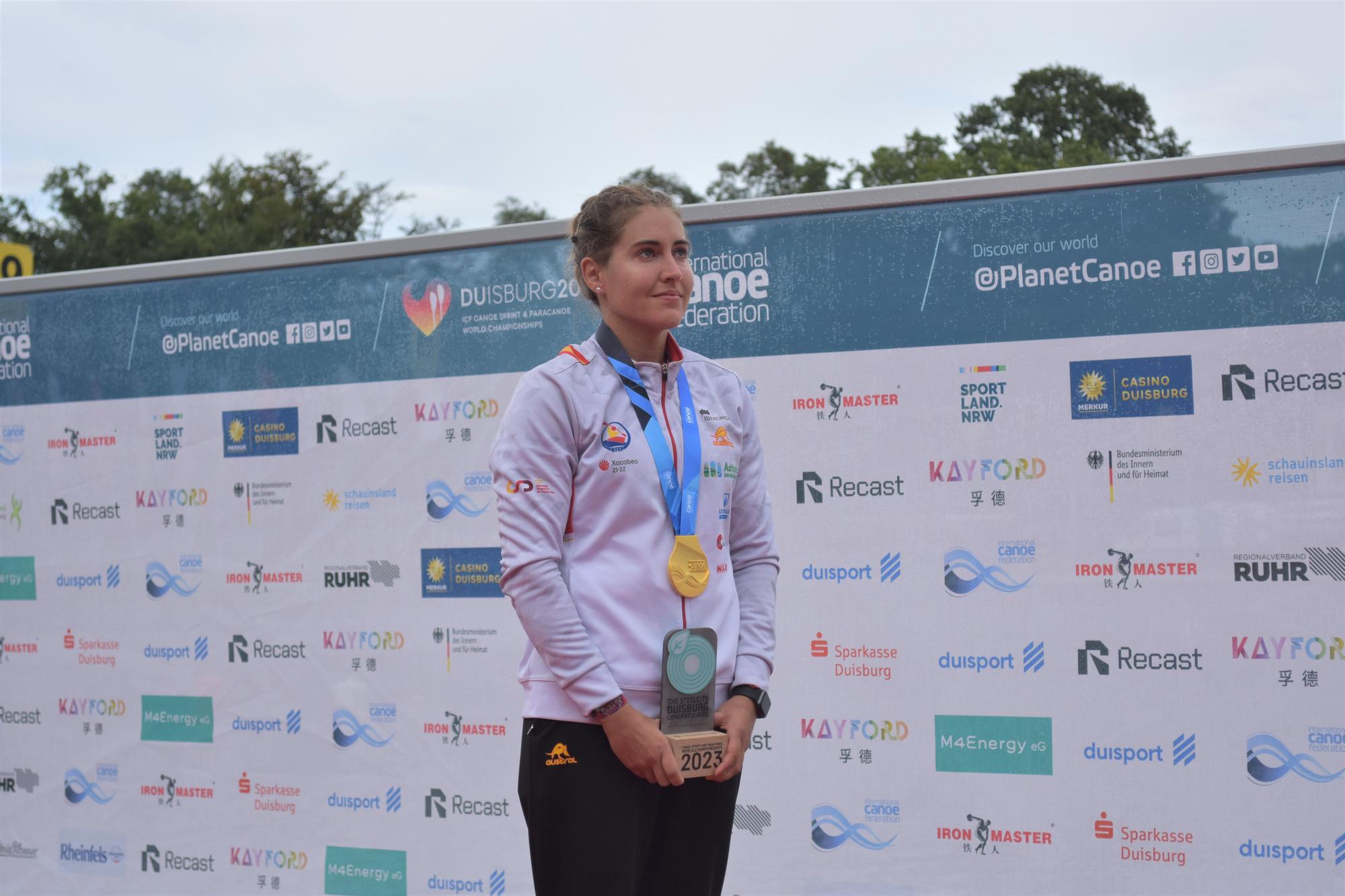 GALERÍA | La extremeña Estefanía Fernández, campeona del mundo en K1 5.000