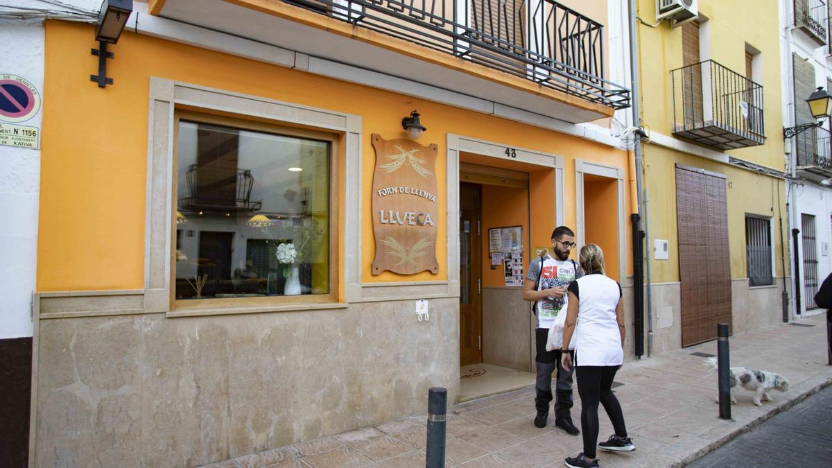 Cierran horno Xàtiva | El Forn de Llueca cierra por la inflación y el coste  eléctrico