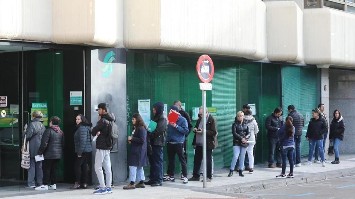 Colas en la Seguridad Social