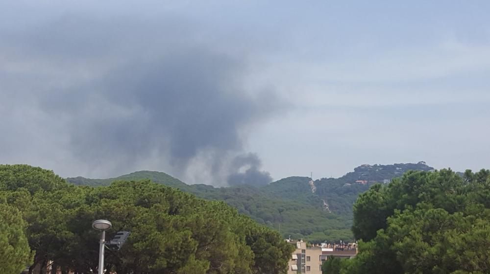 Incendi a l'abocador de Lloret de Mar