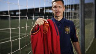 Bryan Zaragoza, el nuevo '10' de España que electrificó a Escocia con el fútbol de calle