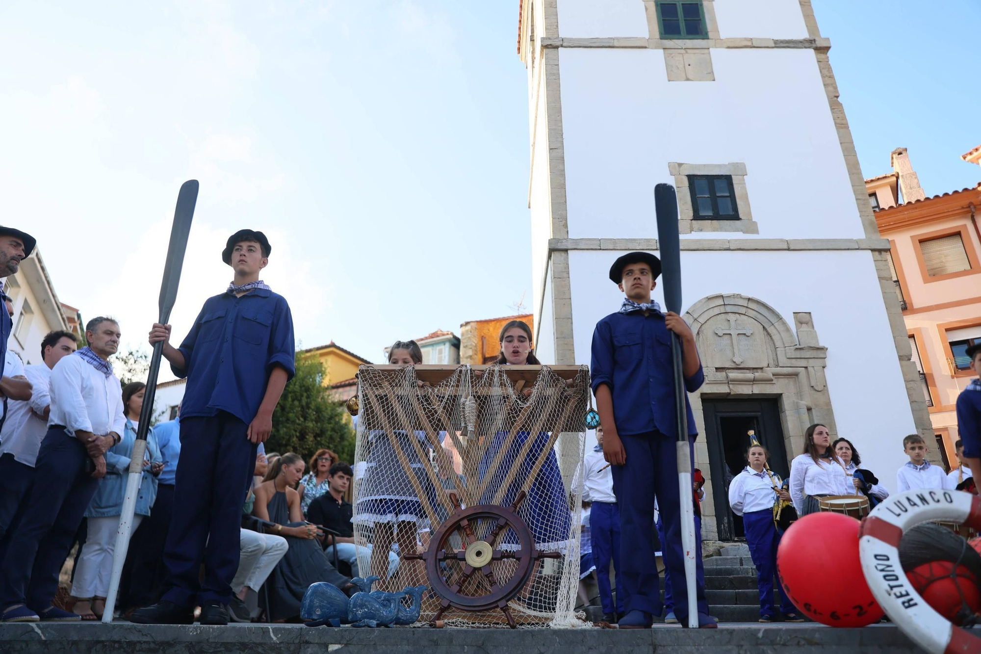 EN IMÁGENES: La procesión de "la llamada de la mar" en el Carmen de Luanco