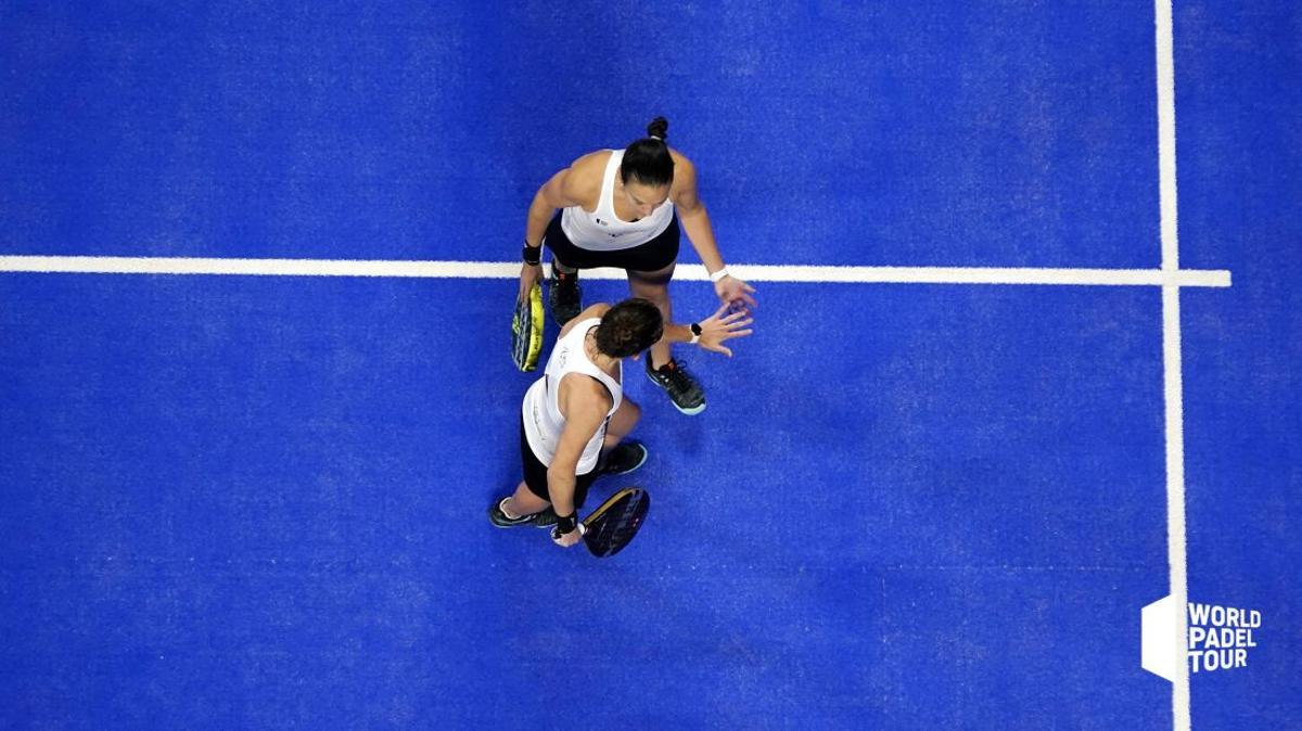 Patty Llaguno y Virginia Riera