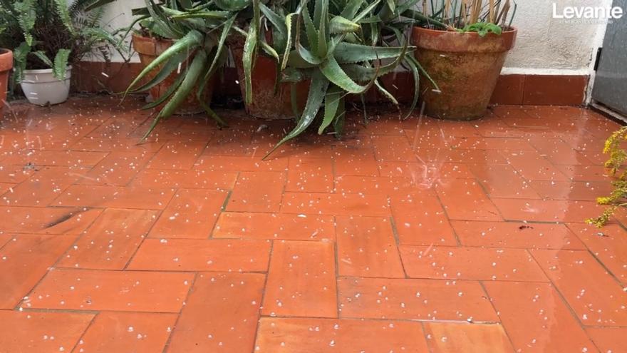 El granizo y la lluvia han vuelto a la ciudad de València