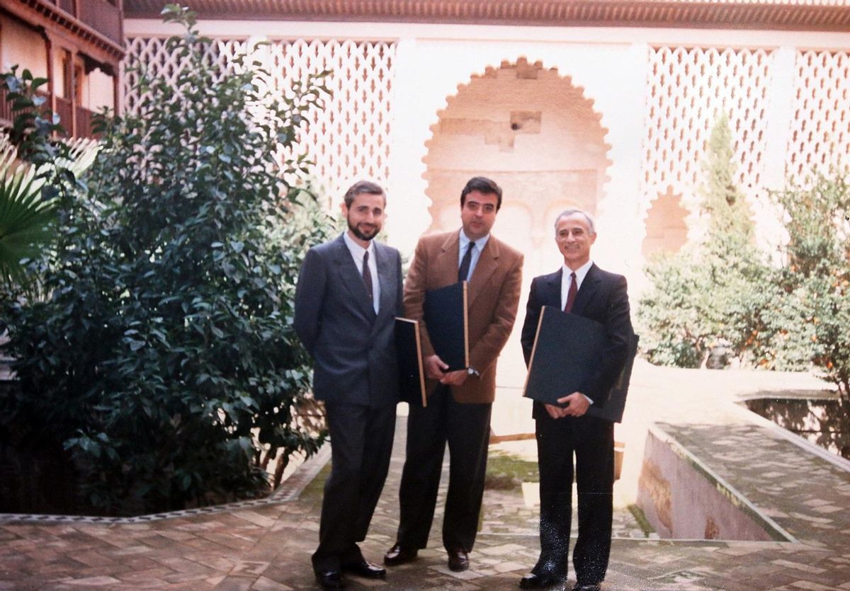 Los dos investigadores malagueños, Francisco Cabrera y Manuel Olmedo, en una foto de los años 80.