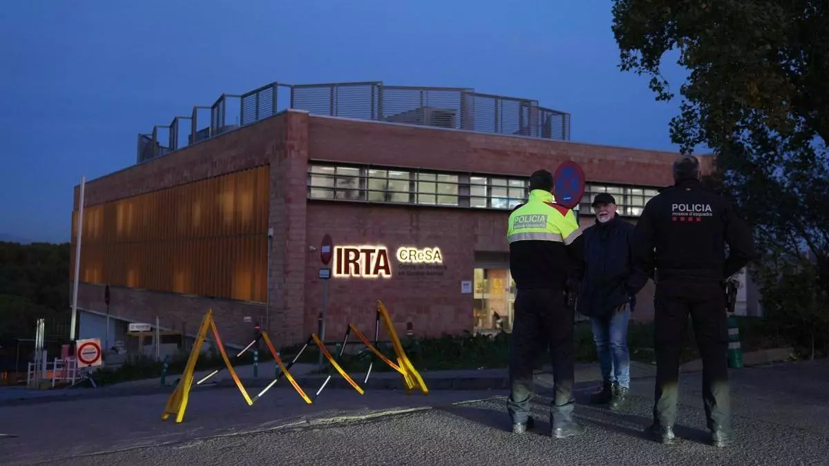 El Govern encarga al IRTA auditar las instalaciones y revisar los protocolos de los centros que trabajan con el virus