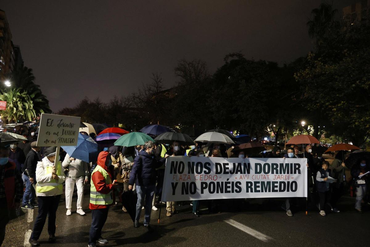 Ordenanza. La federación de vecinos acoge la norma del ruido con ...