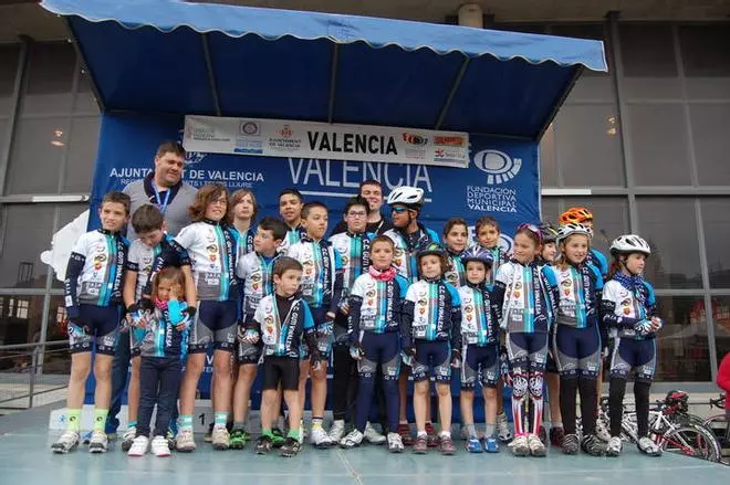 Gran éxito del IX Trofeo FDM-Escuelas de Ciclismo