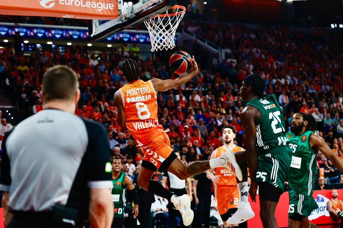 Panathinaikos sobrevive a la última posesión del Valencia Basket en el Roig Arena