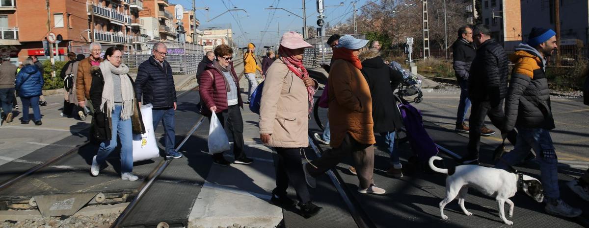 Montcada tanca una vella ferida i soterrarà les vies del tren