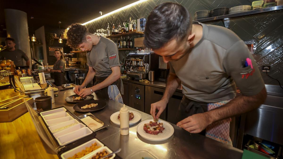 Distrikt 41 está regentado por los chefs internacionales Danny y Joris.