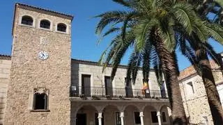 El Ayuntamiento de Coria convoca dos plazas de empleo público por oposición libre para jardines y servicios múltiples