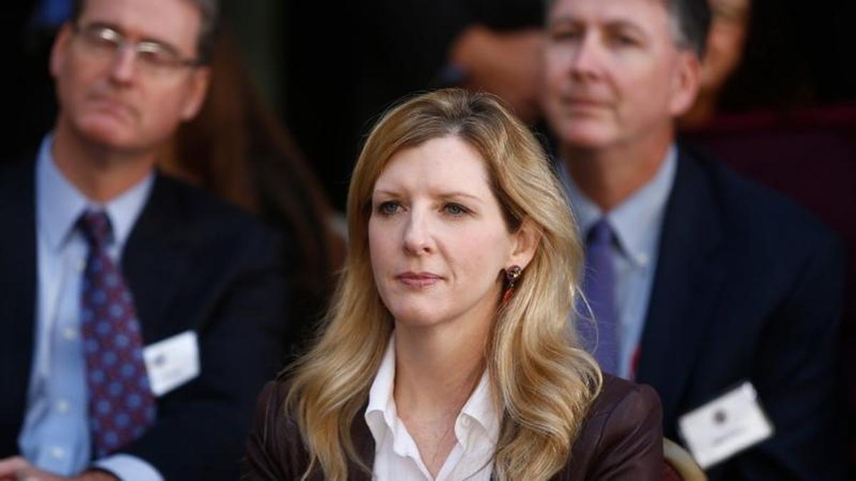 Goldman Sachs releva a su jefa jurídica, Kathy Ruemmler, por sus vínculos con Epstein