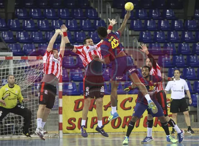 Balonmano: FC Barcelona, 51 - Puerto de Sagunto, 29