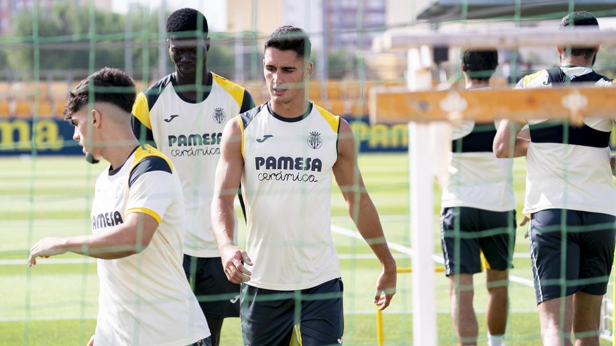Sergi Cardona ha realizó este viernes su primer entrenamiento antes de viajar.