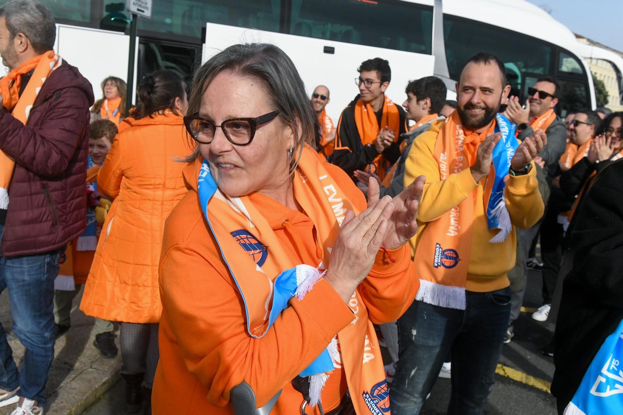 La Marea Naranja ya va camino de Madrid para animar al Leyma en la Copa de la Princesa