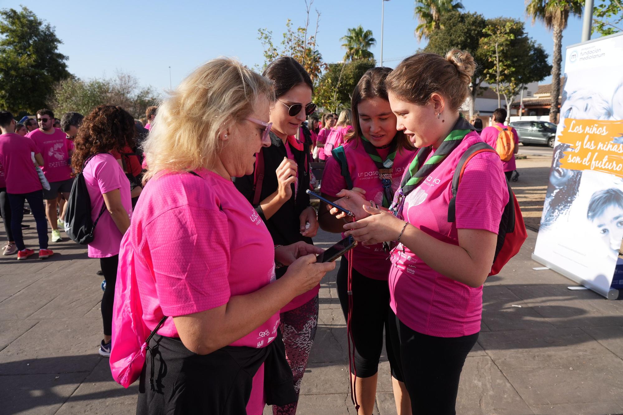 Búscate en la Marcha Contra el Cáncer de Mama de Castelló