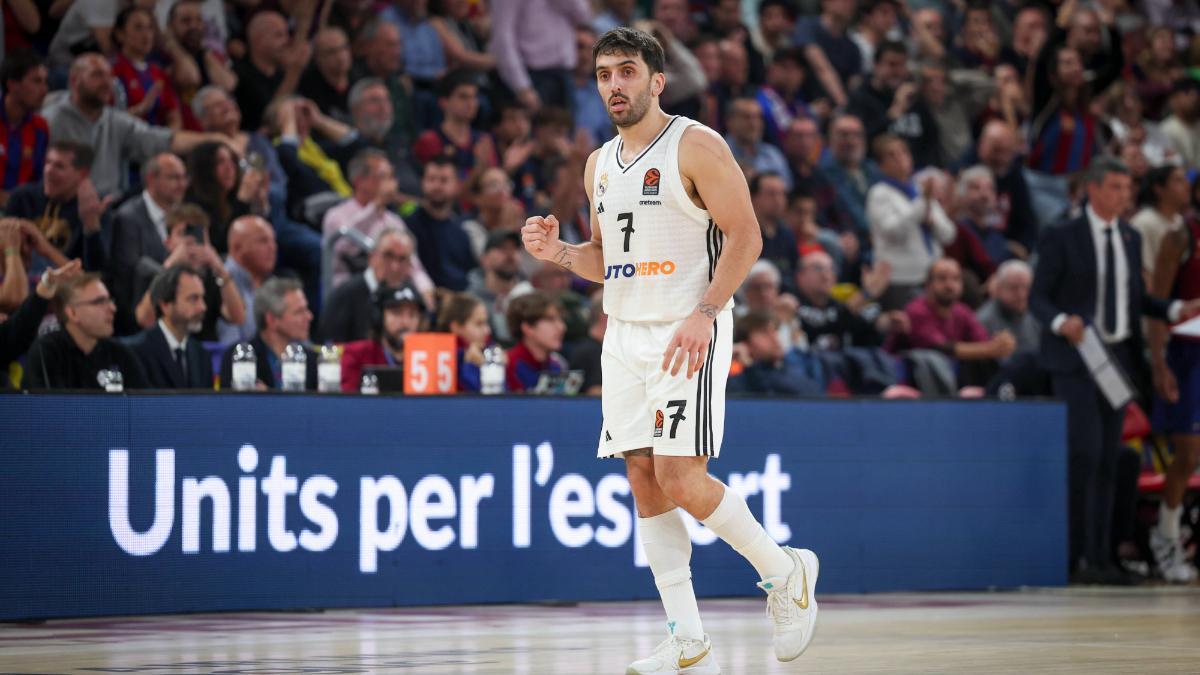 Facundo Campazzo, en uno de los Clásicos de esta temporada