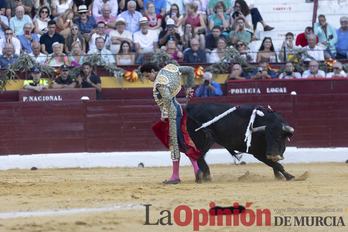 Tercer festejo de la Feria Taurina de Murcia (Talavante, Paco Ureña y Roca Rey), en imágenes