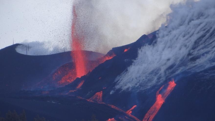 Nuevos centros de emisión en el volcán de La Palma.